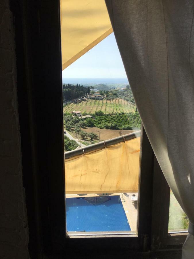 The Stone Castle Boutique Hotel Ağaçlı エクステリア 写真